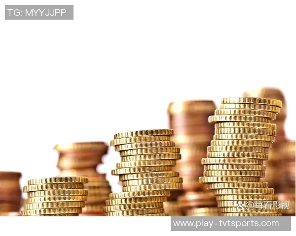 职业足球俱乐部如何在全球化浪潮中提升竞争力与品牌影响力